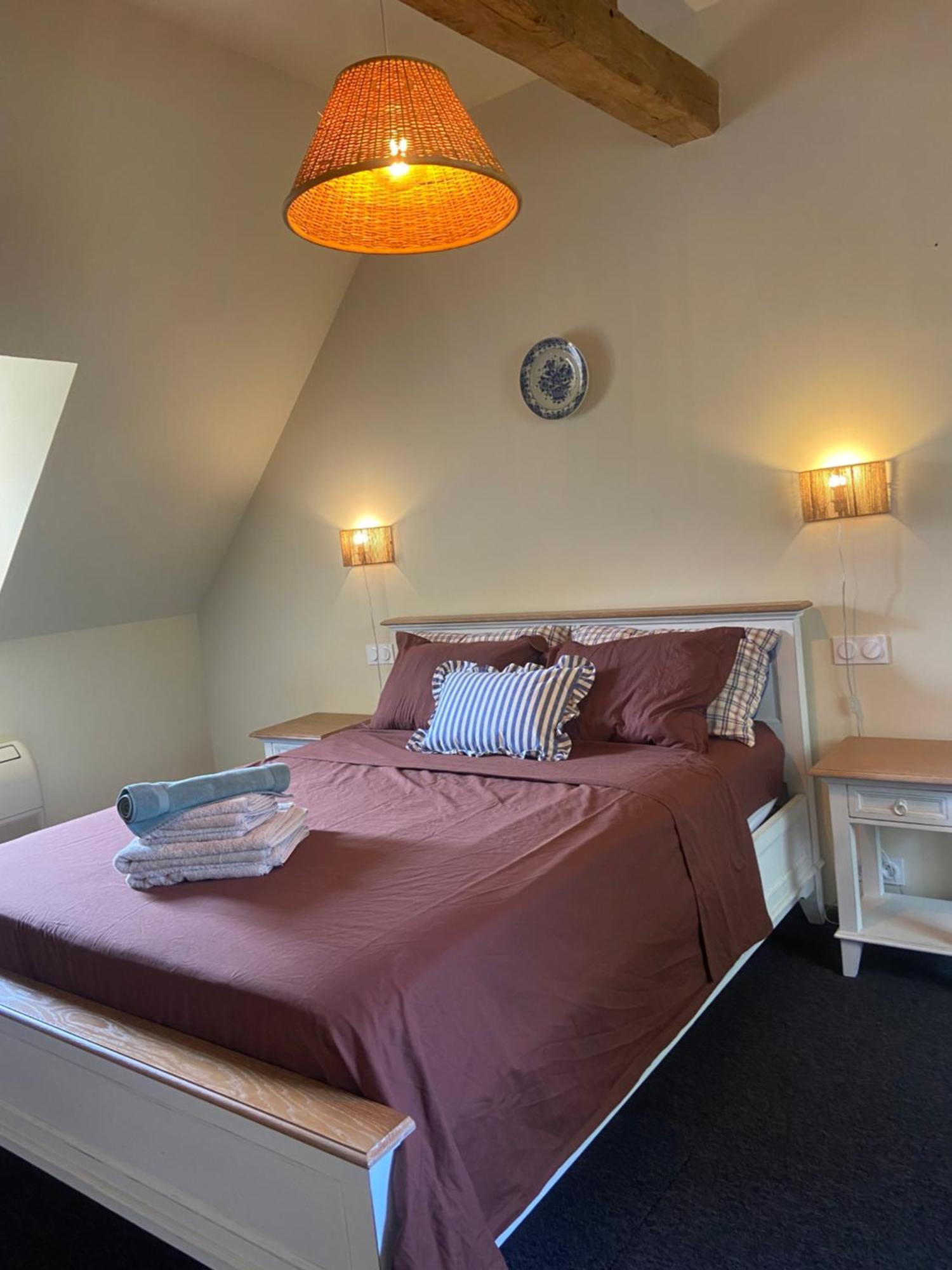 Hotel Moulin De Petoulle Charenton-du-Cher Esterno foto