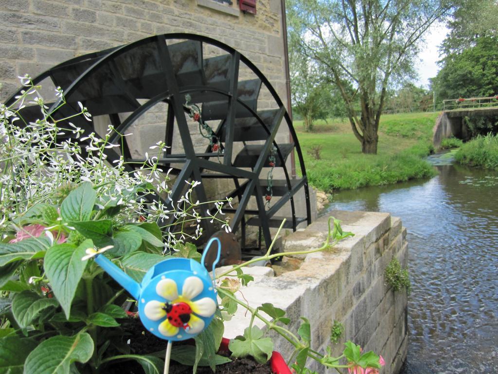 Hotel Moulin De Petoulle Charenton-du-Cher Esterno foto