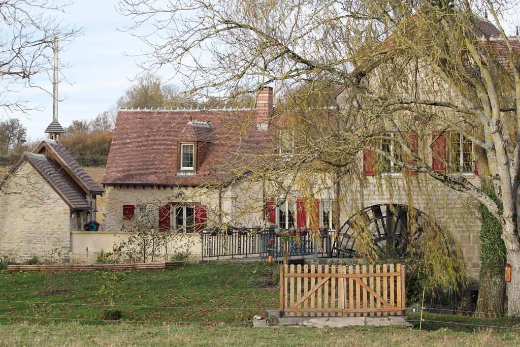 Hotel Moulin De Petoulle Charenton-du-Cher Esterno foto