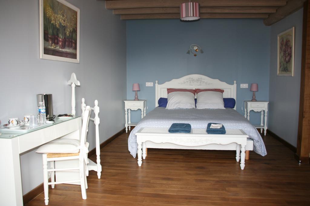 Hotel Moulin De Petoulle Charenton-du-Cher Esterno foto